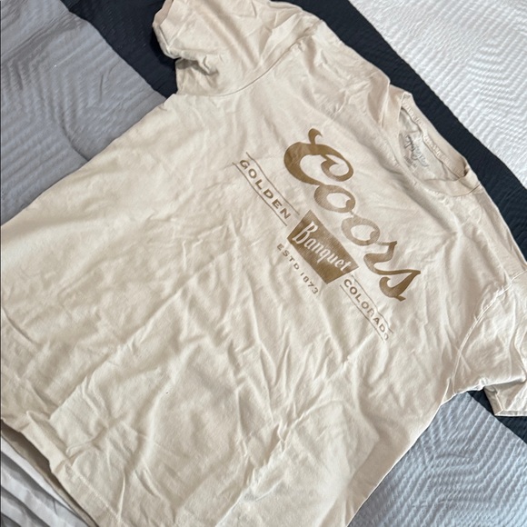 Buckle Cream Coors Graphic Tee - Picture 5 of 5